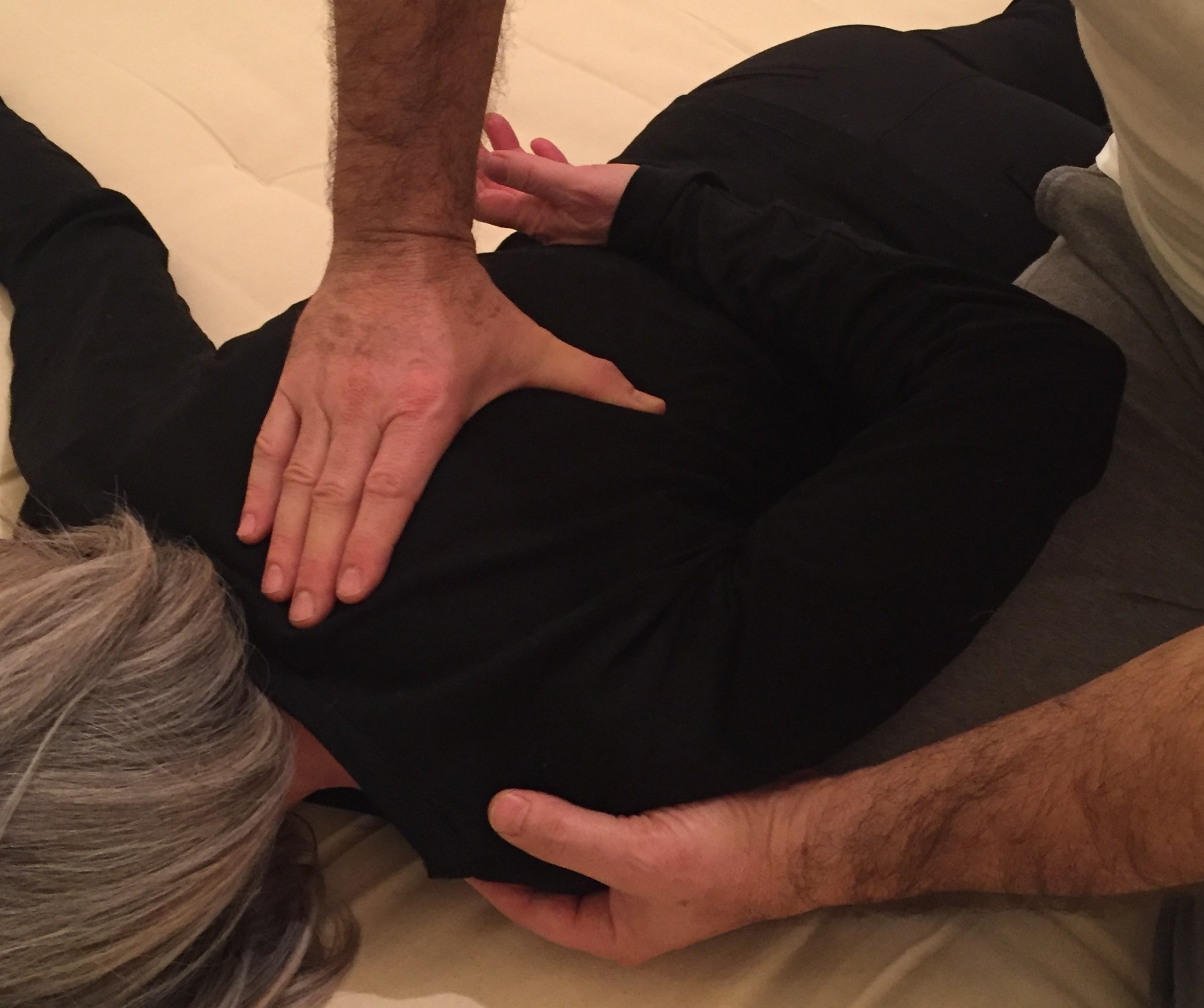 Shiatsu x volantino